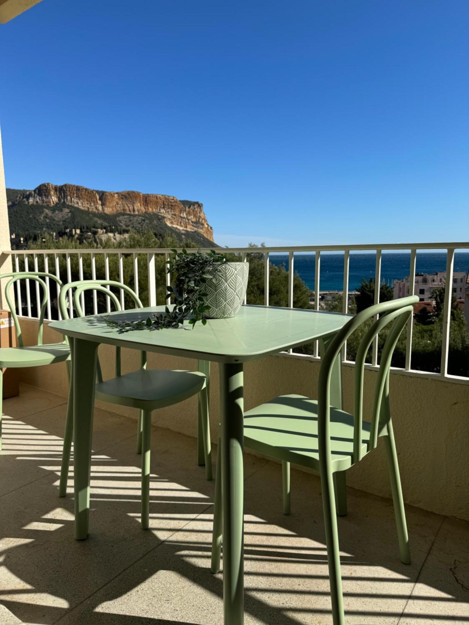 Le Balcon De La Rade Apartment กาซีส์ ภายนอก รูปภาพ