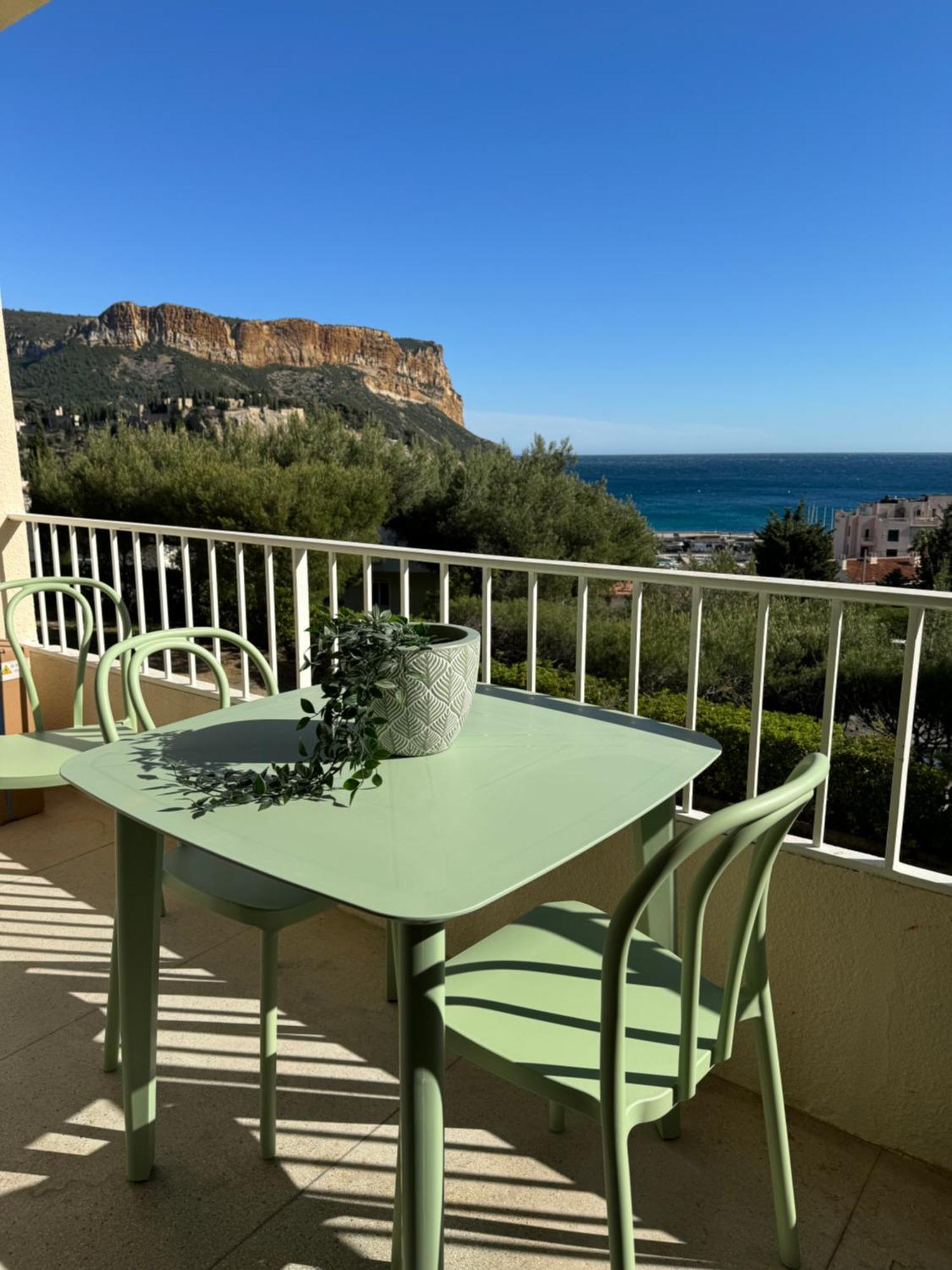 Le Balcon De La Rade Apartment กาซีส์ ภายนอก รูปภาพ